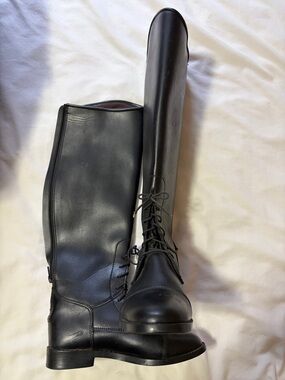 Tall Black Lace-Up Riding Boots sz 5
